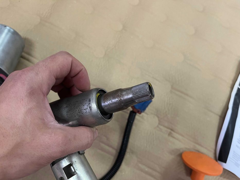 Ел.мотора на кормилния прът за Renault Clio 2 (Нов)