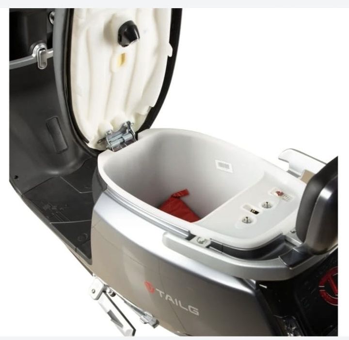 Мопед TAILG ,1000W 72V/20Ah grey