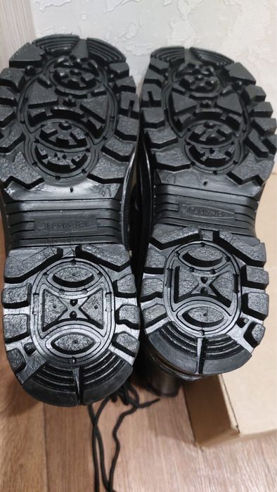 Продам берцы летние!