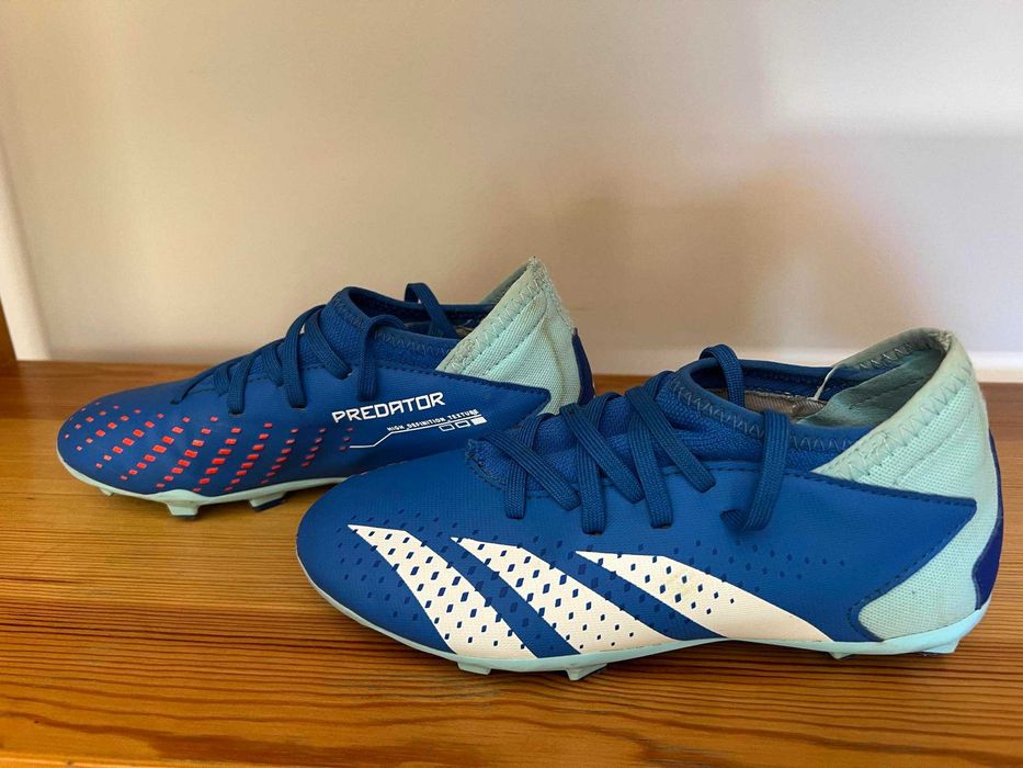 Детски Футболни Бутонки Adidas "Predator" (34 номер / Uk: 2)