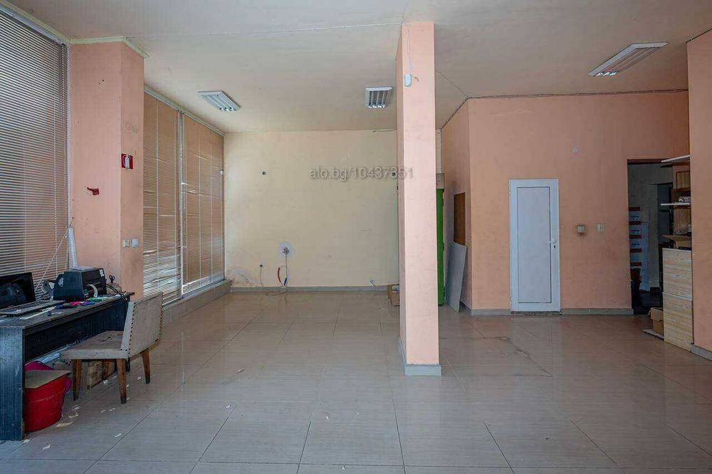 Продава се Магазин в Пловдив, Тракия - 61 кв.м за 2378 €/кв.м - Снимка #5