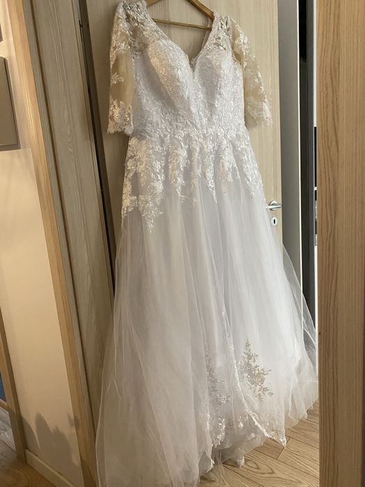 Rochie de mireasa A-line