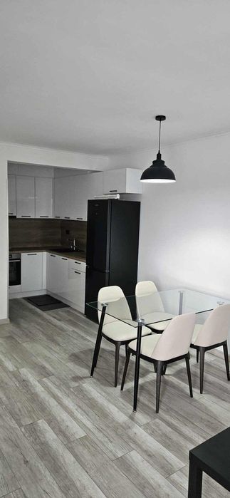 Дава се под наем Двустаен апартамент в Бургас, Славейков - 70 кв.м за 765 € - Снимка #7