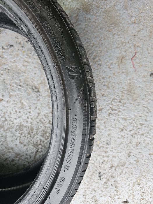 225 40 18 m+s bridgestone