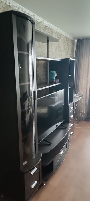 Стенка в гостинную