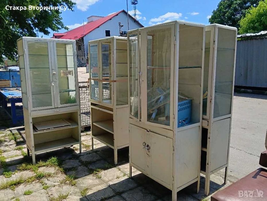 Медицински шкафове