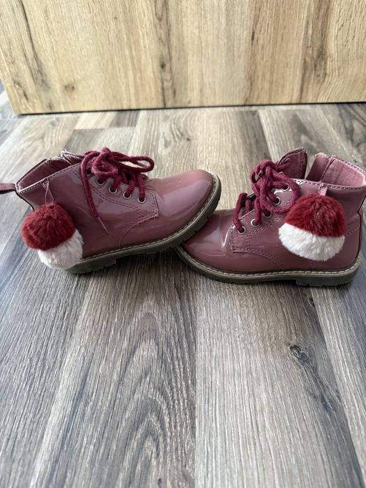 Ghetute fetite nr 23 zara, h&m