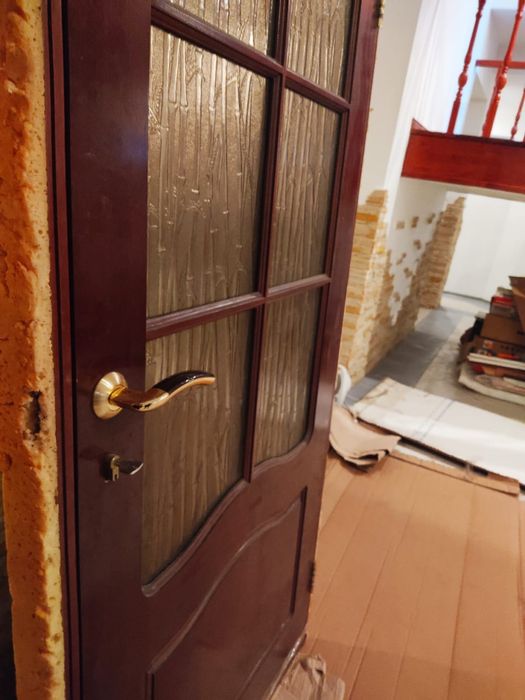 Продам дверь