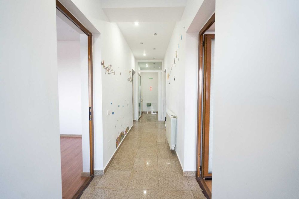 Vilă de închiriat – spațiu comercial (Coiciu/Inel 1)