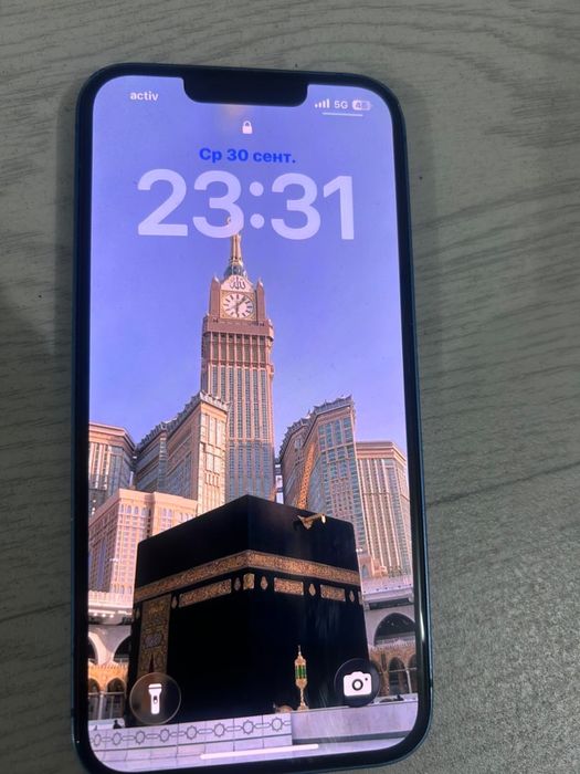 Продам 13 айфон 128 гигов