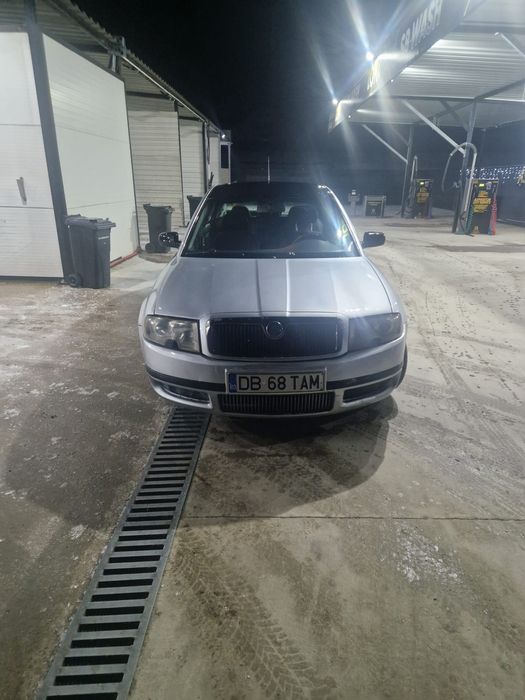 Vând Skoda superb acte valabile