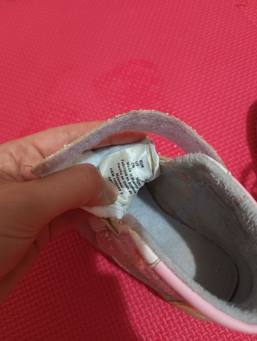 Adidași fete cu lumini