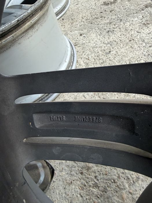 Audi Q7 S-line 5x130  джанти 21”