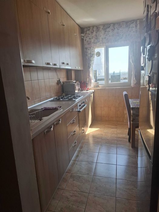 Apartament 2 camere, decomandat, zona Luica-Brancoveanu