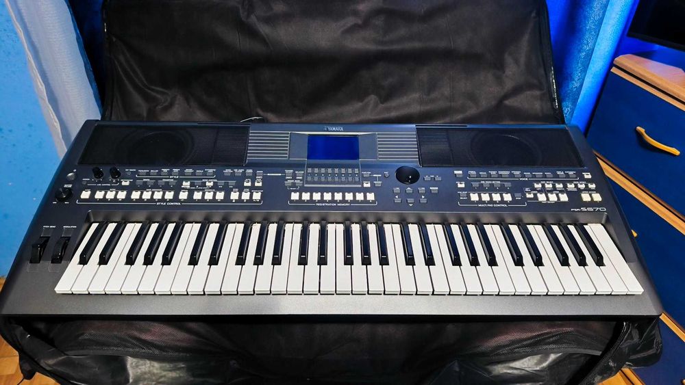 Vand Yamaha PSR-S670