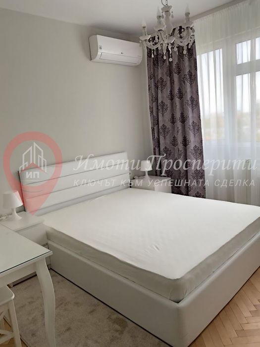 3-стаен в София-Иван Вазов площ 90 цена 1000