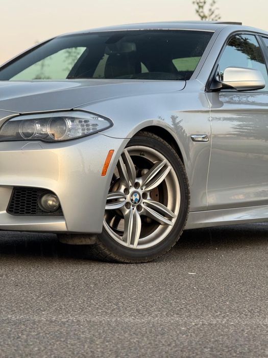 Фары BMWF F10 оригинал