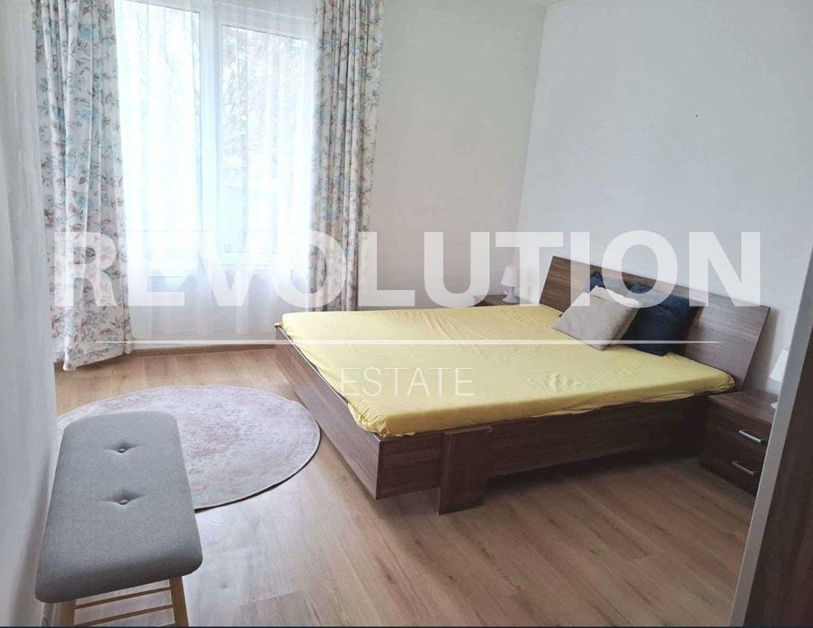 Дава се под наем Къща в к.к. Златни пясъци - 138 кв.м за 847.62 € - Снимка #3