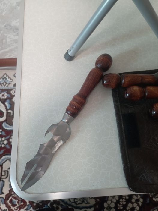 Раскладной стол и стул + шампур и мангал