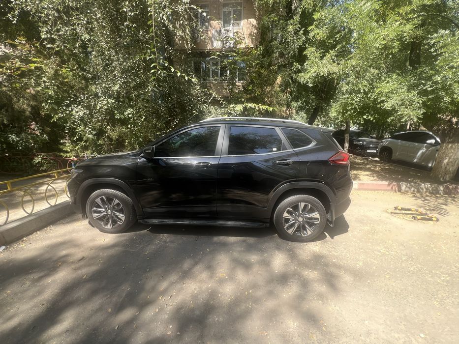 Tracker 2 Premier 2024