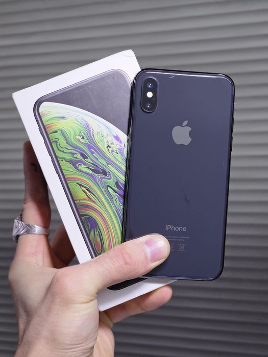 iPhone XS Space Gray 64gb 74% с коробкой идеал не вскрывался