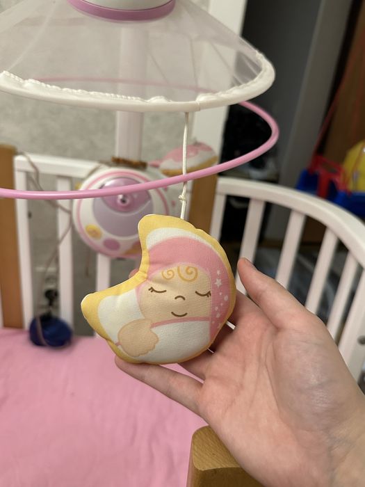 Мобиль детский на кровать