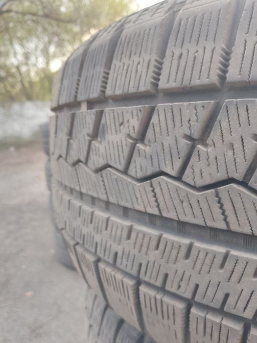 Продам комплект 215/50R17