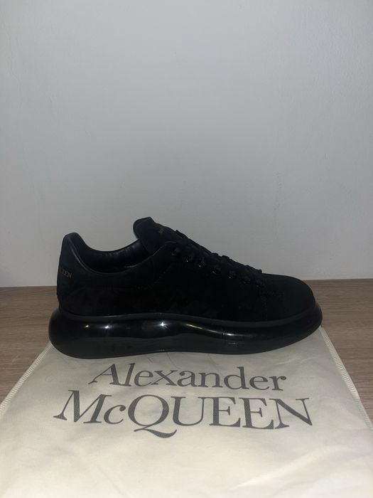 Alexander McQueen black