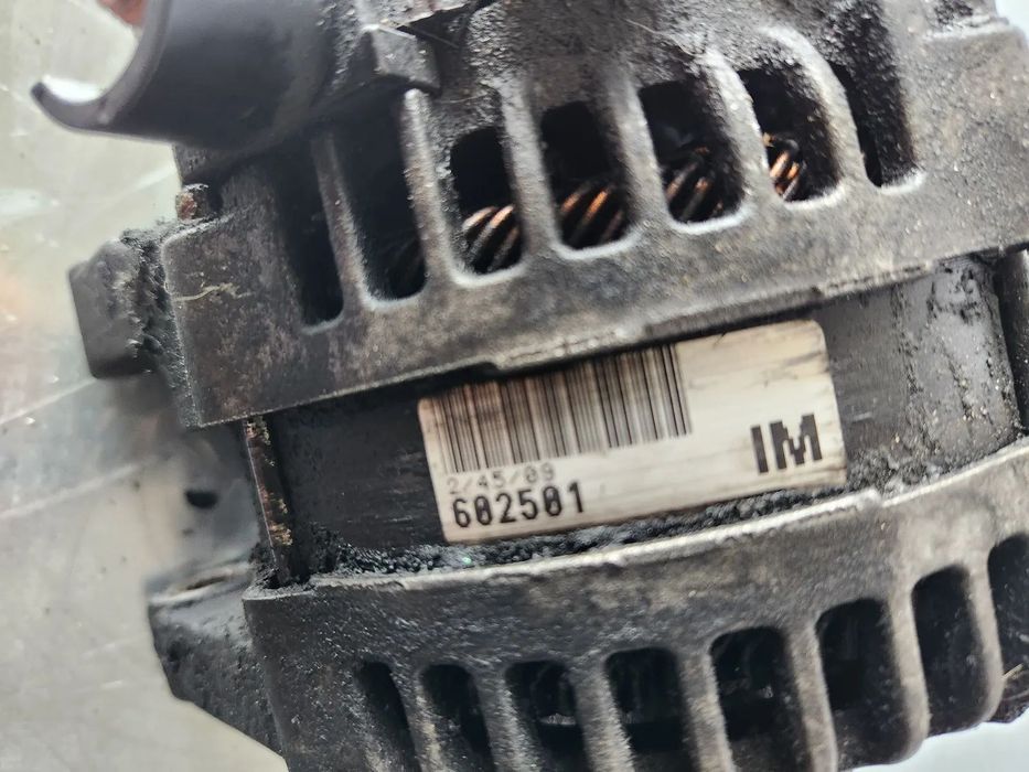 Alternator Ford Focus 2 Fiesta Citroen C3 C4 Picasso Xsara Peugeot 307 407 Etc. 1.6 Hdi Tdci Motor