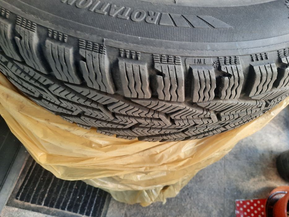 Jenti R16 mercedes cu capace FĂRĂ anvelope 205/60/R16 M+S