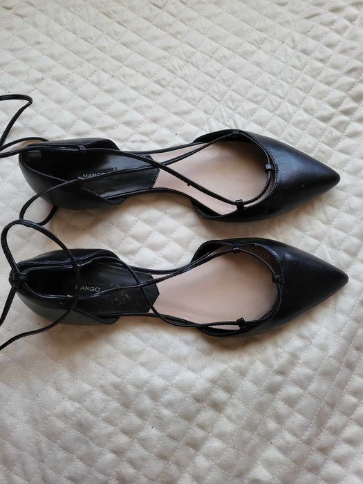 Massimo Dutti, Calvin Klein, Levi's, Zara