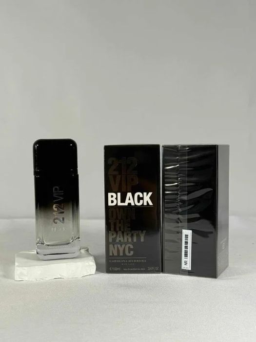 Carolina Herrera 212 vip Black edp 100ml- парфюм за мъже
