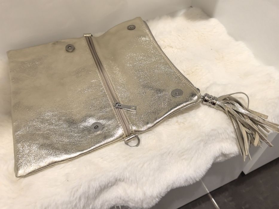 Чанта за повод златна и сребърна