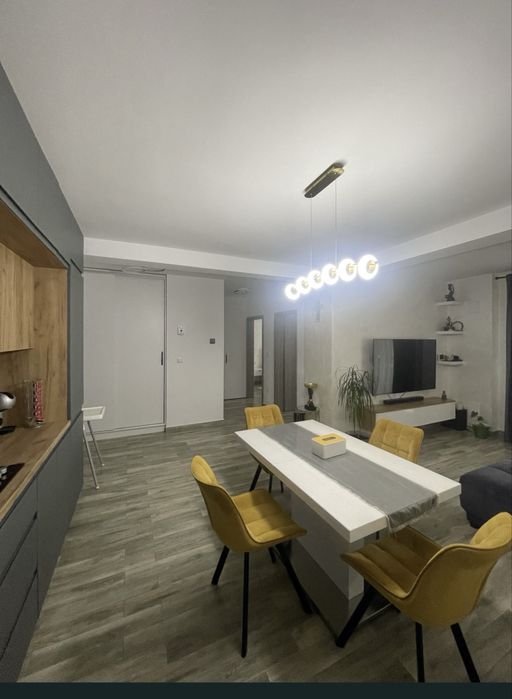 Vand apartament 3 camere - SAN CASA