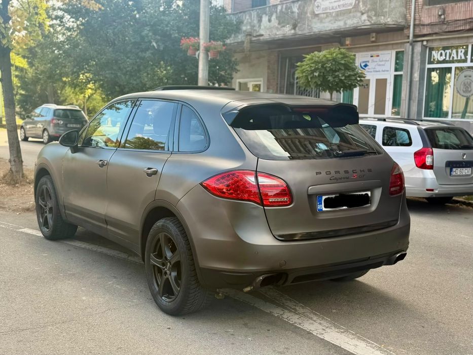 PORSCHE Cayenne 2011 — imagine 5