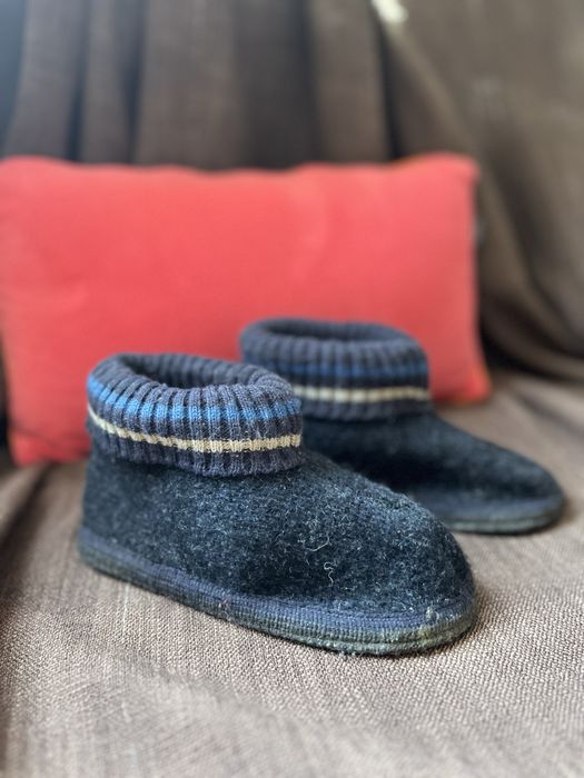 Теплые шерстянные ботинки немецкого бренда.