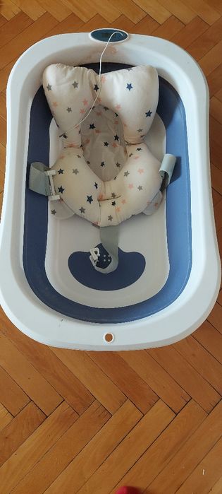 Vând cadiță bebe