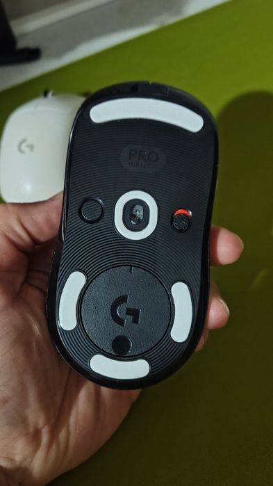 Игровая мышь Logitech G Pro Wireless