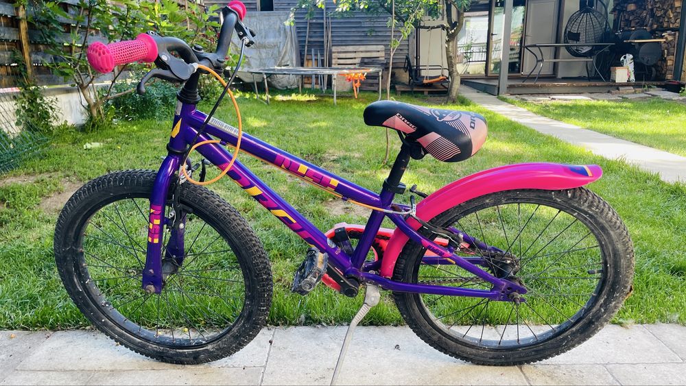 Vand bicicleta fetite