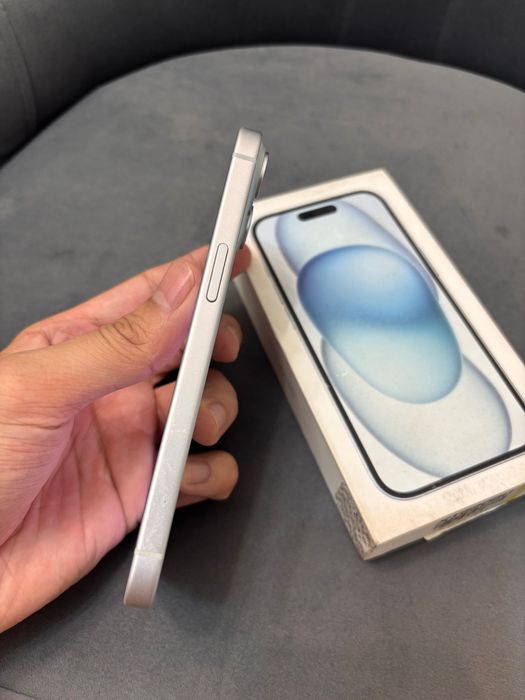 Продам iPhone 15 айфон 15