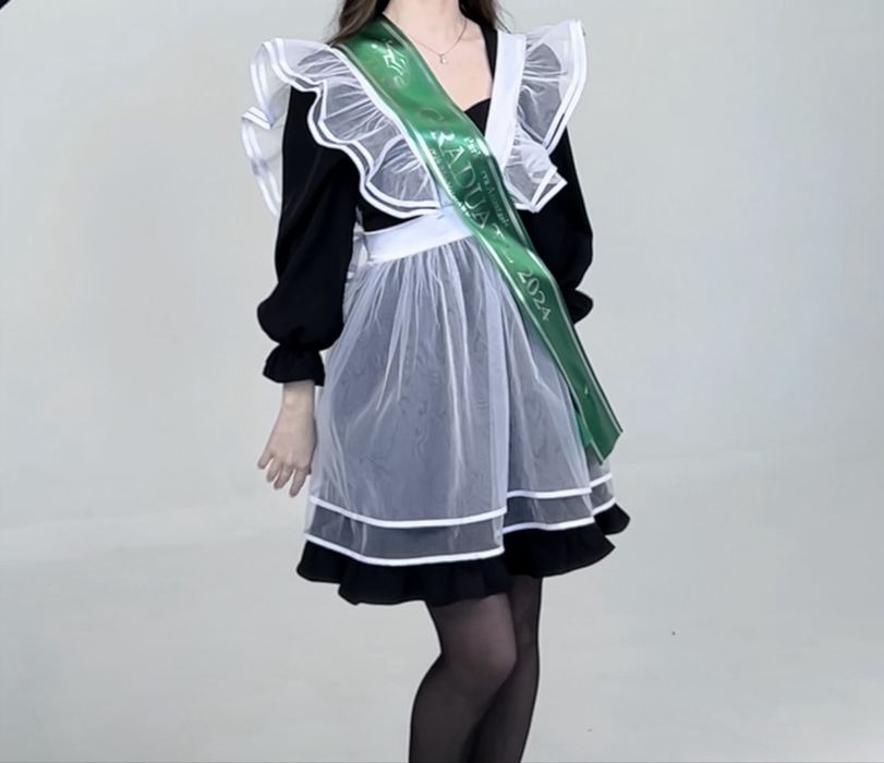 Выпускное платье с фартуком