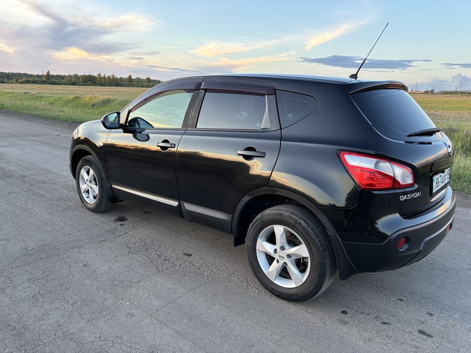 Продам Nissan Qashqai