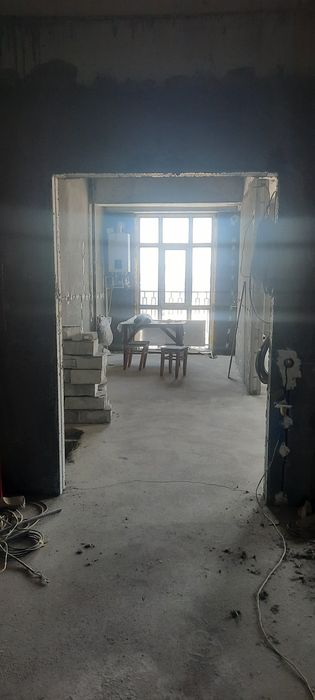 2х комнатная квартира 65кв Сергели