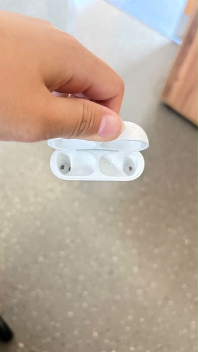 Наушники Airpods Продаю
