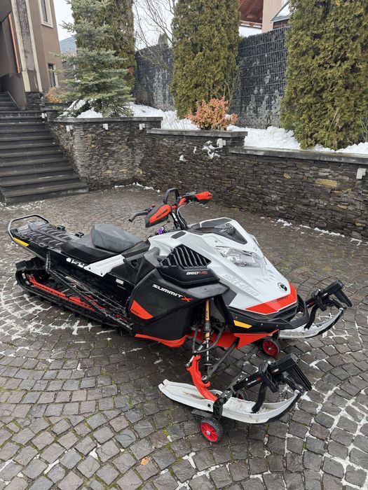 Ski-doo Summit x turbo 154 2021