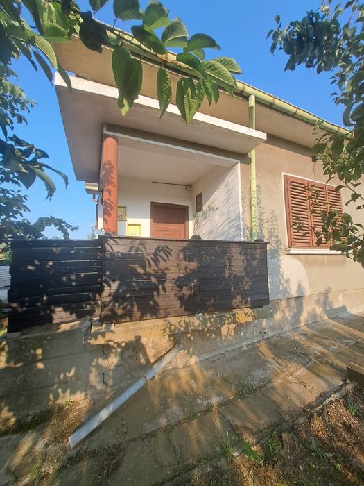 Продава се Къща в Свищов - 35 кв.м за 394 €/кв.м - Снимка #1