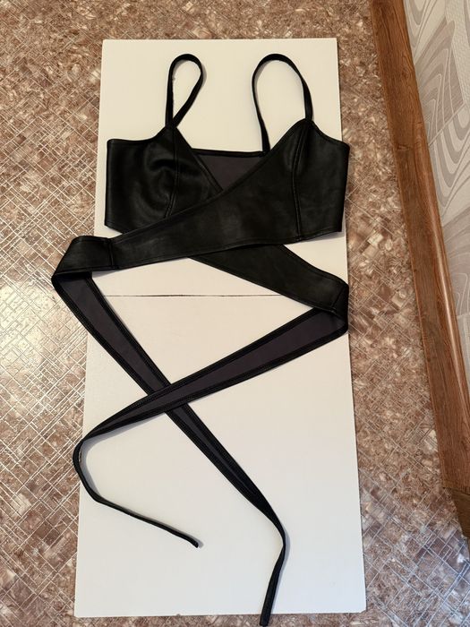 Продам кожанный корсет