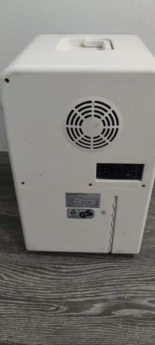 Frigider masina  Mobicool 12/220