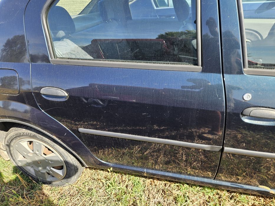 Usa dreapta spate Dacia logan an 2008
