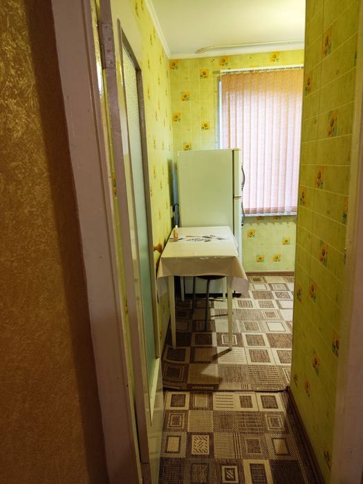 Посуточно 1 комн. кв. в 6 мкр-не